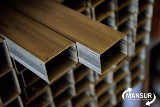 Tubo Retangular 60x40x1